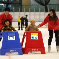 DB Ice Skating school愉景灣溜冰學校.jpg